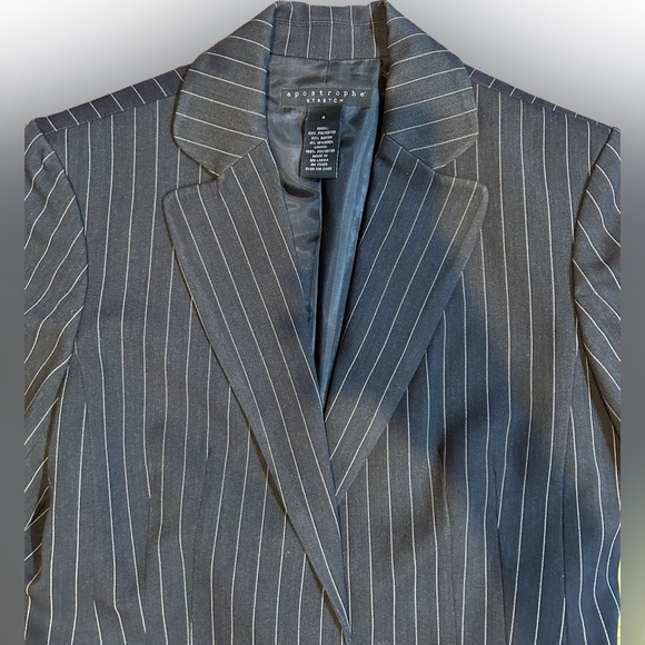 Apostrophe skirt suit - Picture 2 of 4